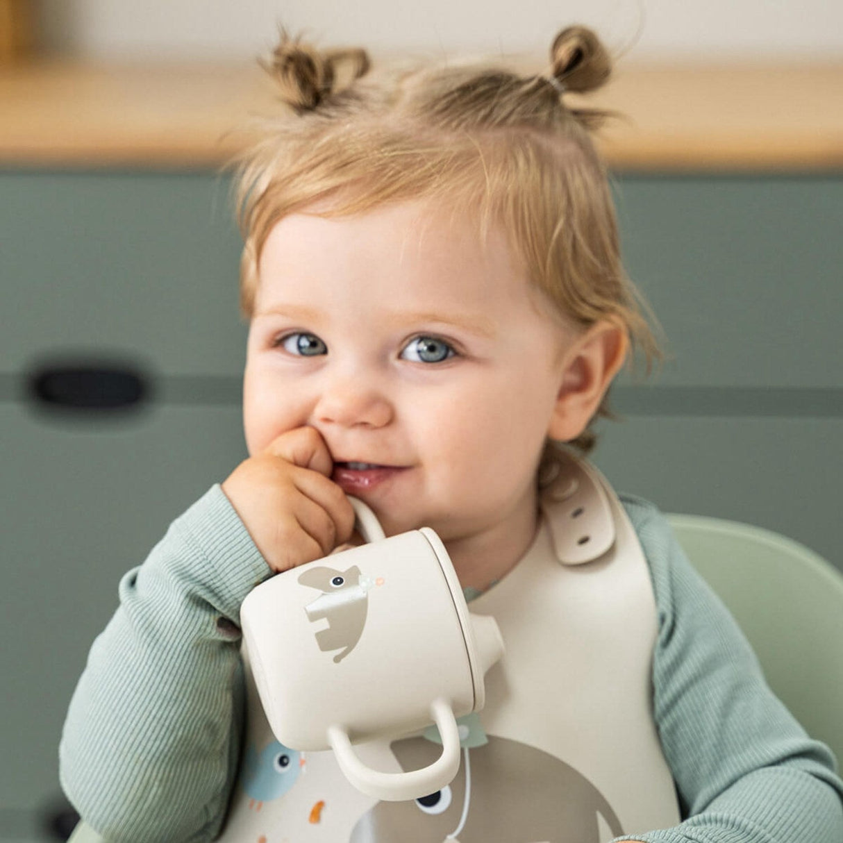 DonebyDeer Celebration Sand Silikone Hagesmæk