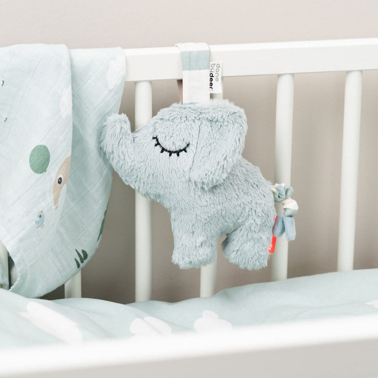 DonebyDeer Elphee Blue Musikuro