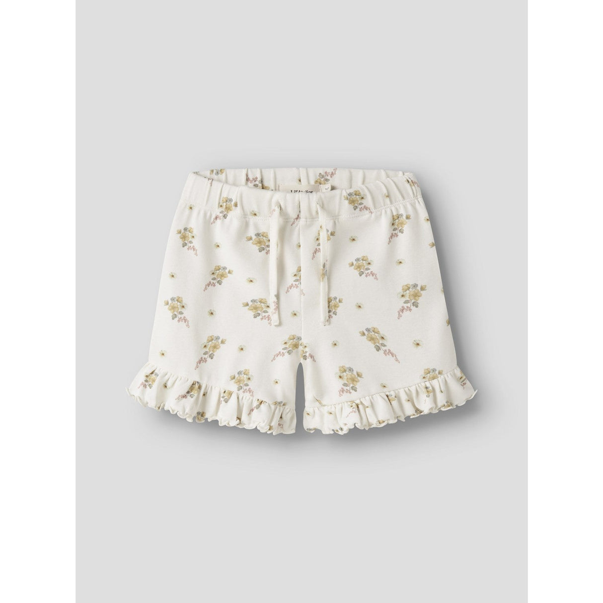 Lil'Atelier Coconut Milk Flower Nmfgayo Sen Shorts Lil