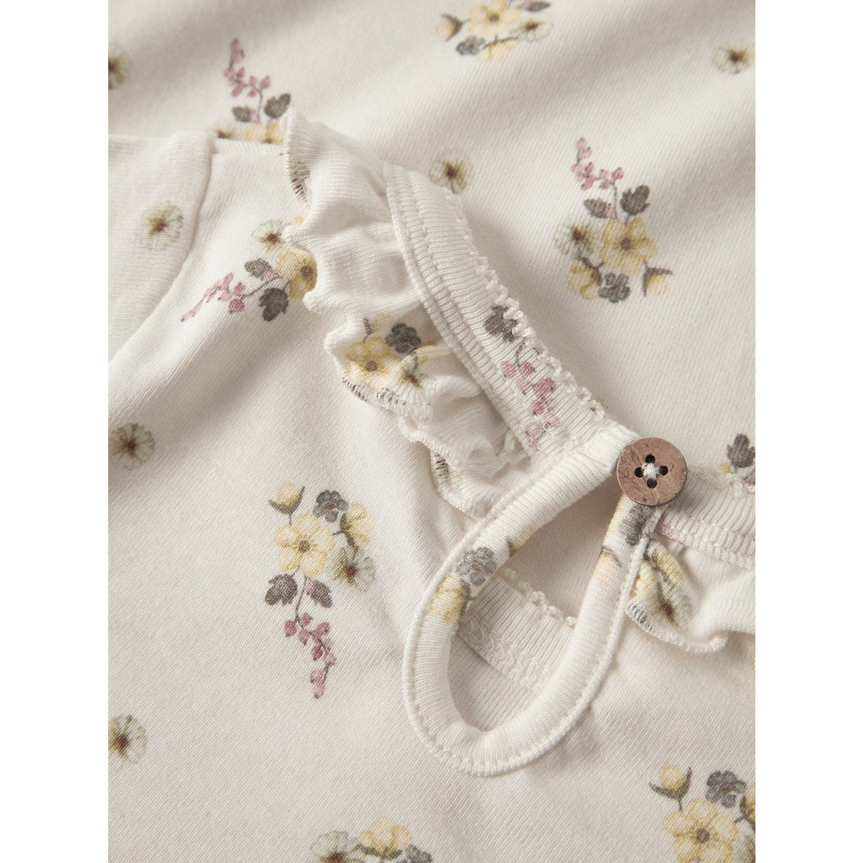 Lil'Atelier Coconut Milk Flower Nmfgayo Ser Ss Slim Top Lil