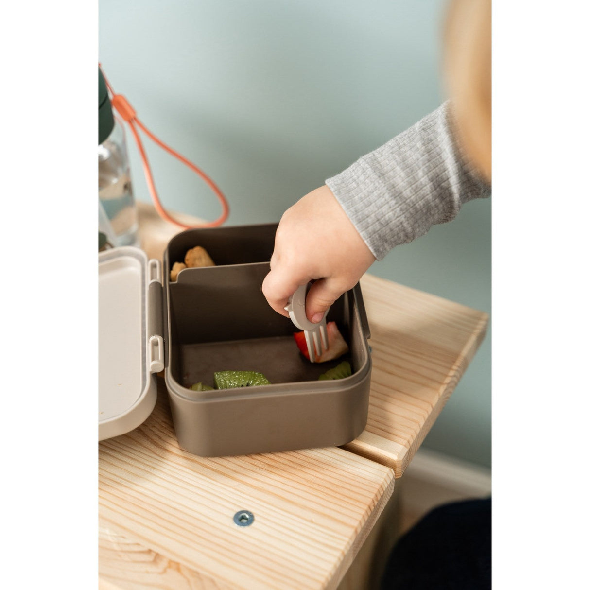 DonebyDeer Sand Tiny Trails Tiny Madkasse Med Snack Picks