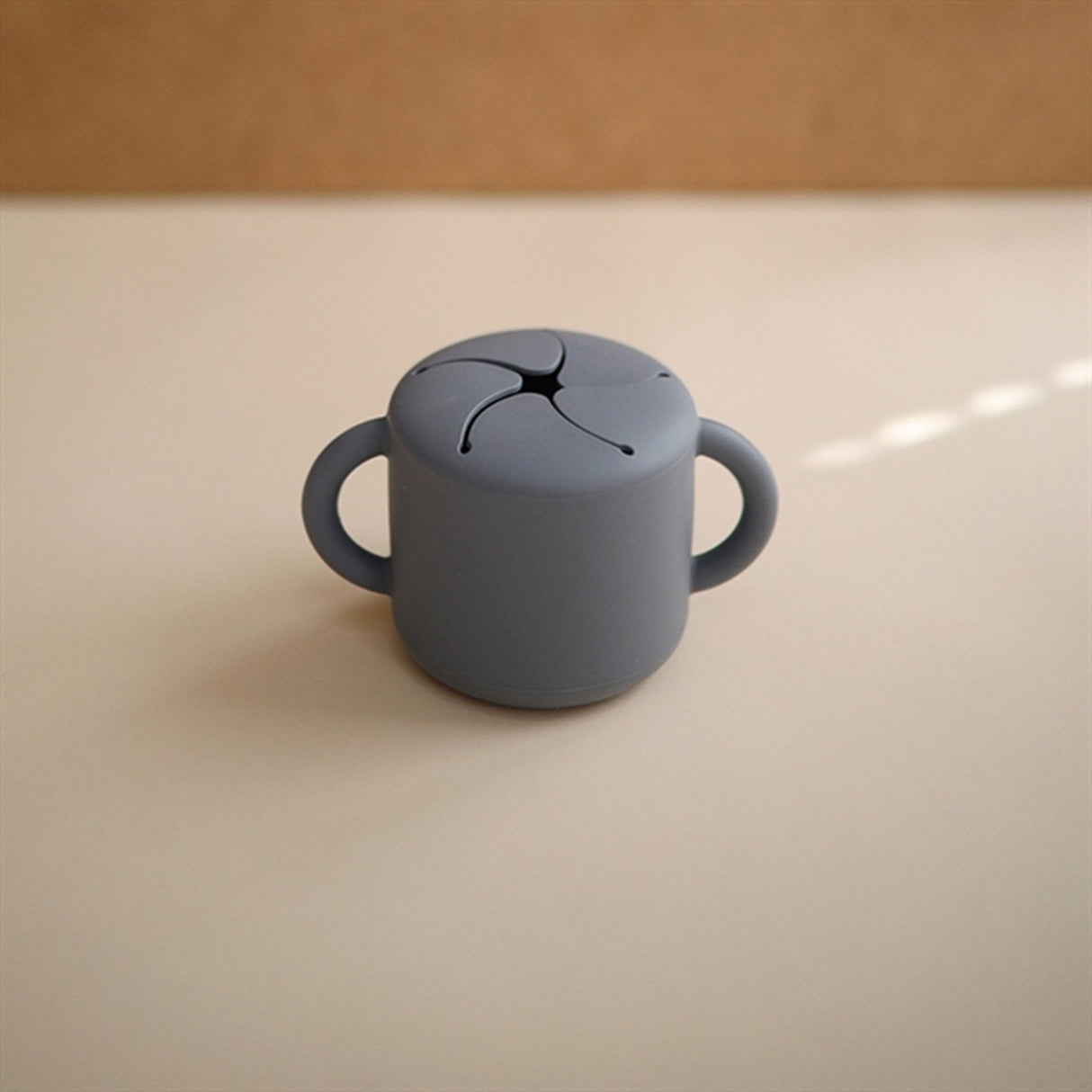 Mushie Snack Kop Tradewinds