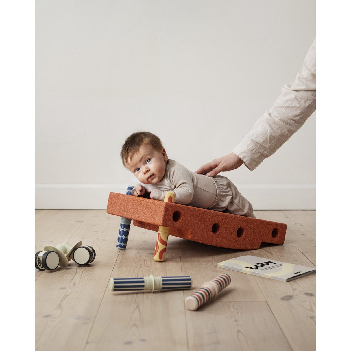 MODU Baby Motoriksæt Burnt Orange / Dusty Green