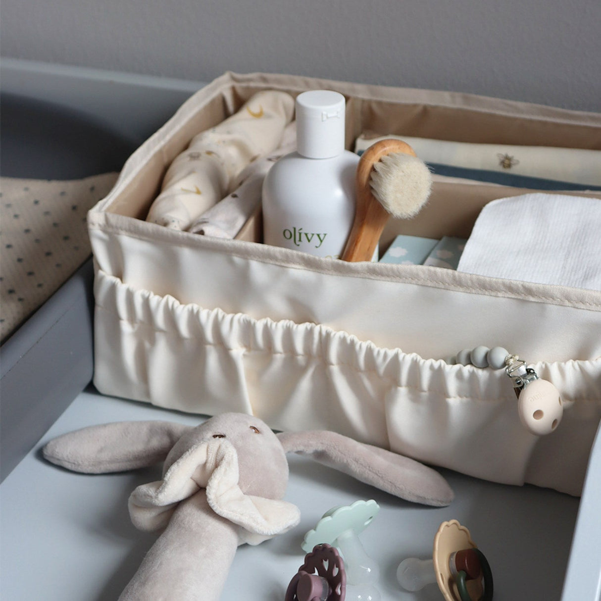 That's Mine Light Creme Lily Nursing Organizer