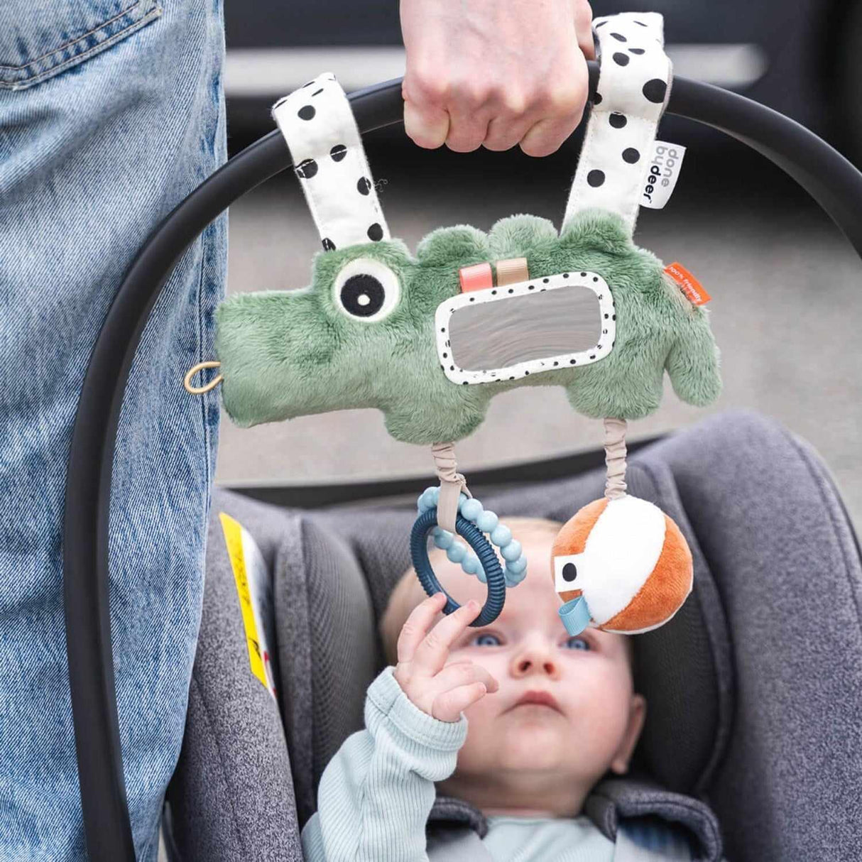 DonebyDeer Grøn Aktivitetsophæng Croco