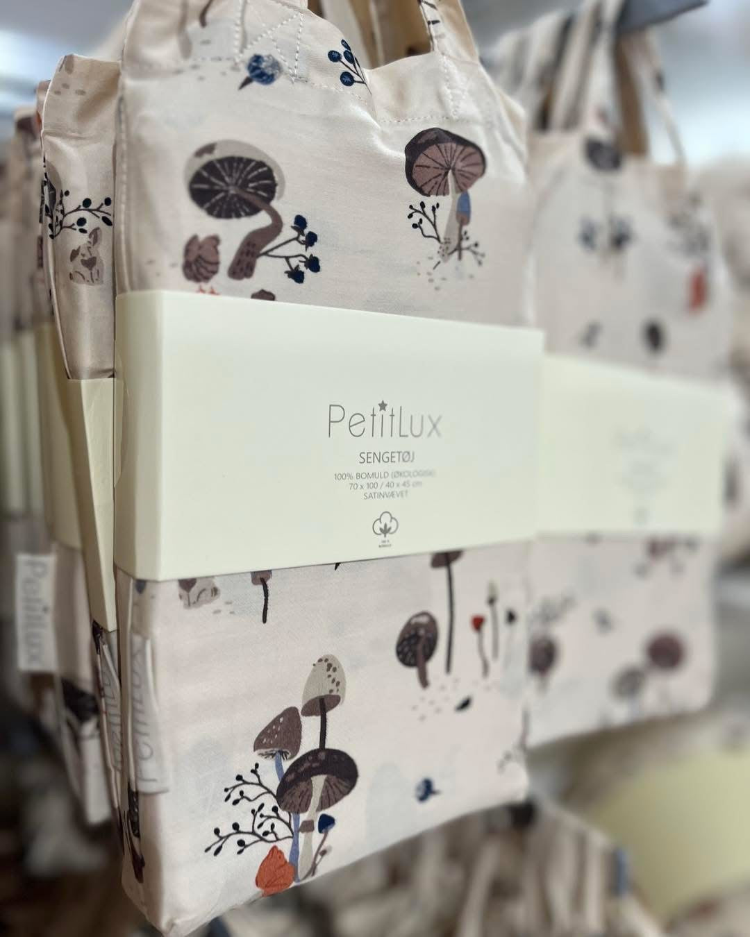 PetitLux Juniorsengetøj 100 x 140cm