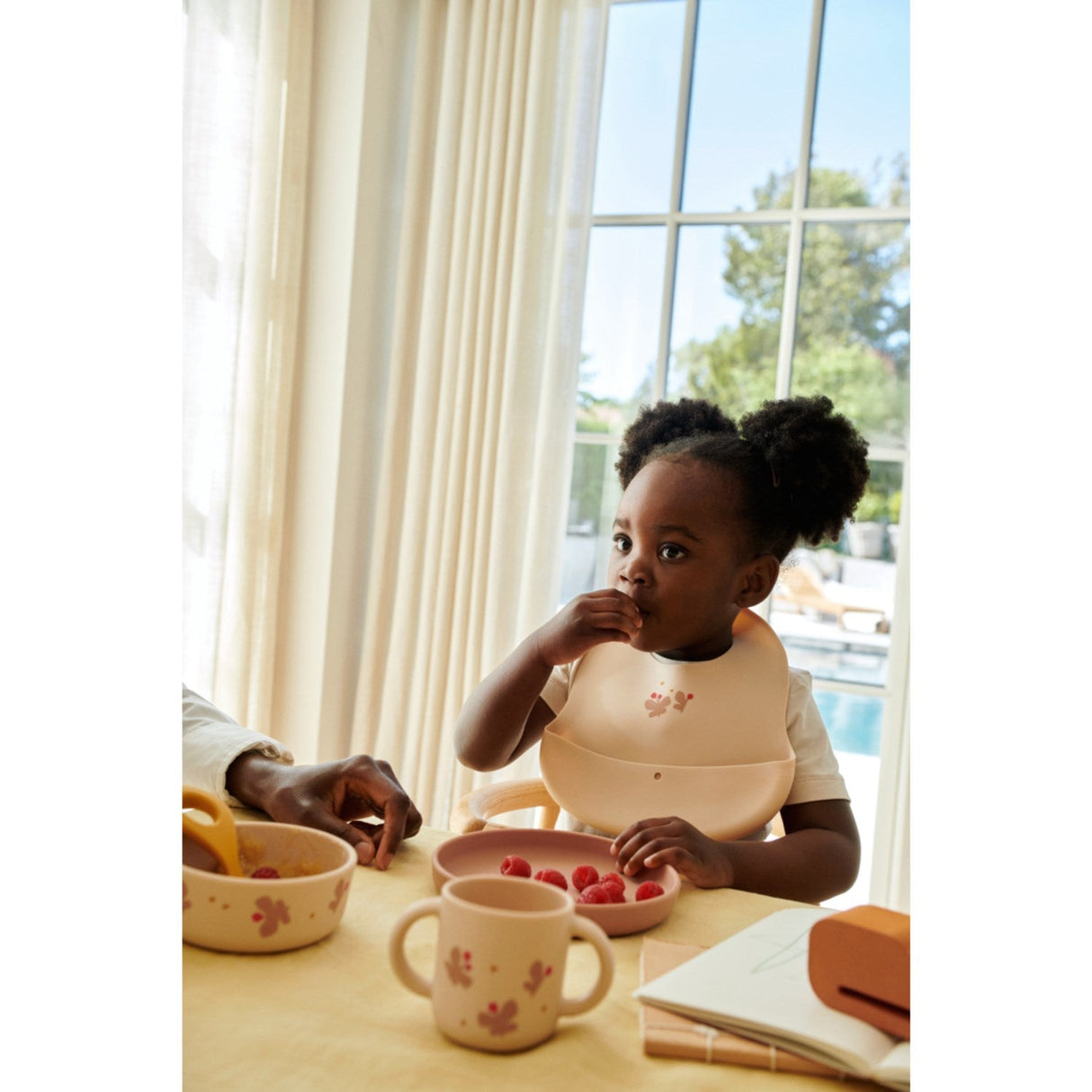 LIEWOOD Butterfly / Apple Blossom Vivi Printed Spisesæt