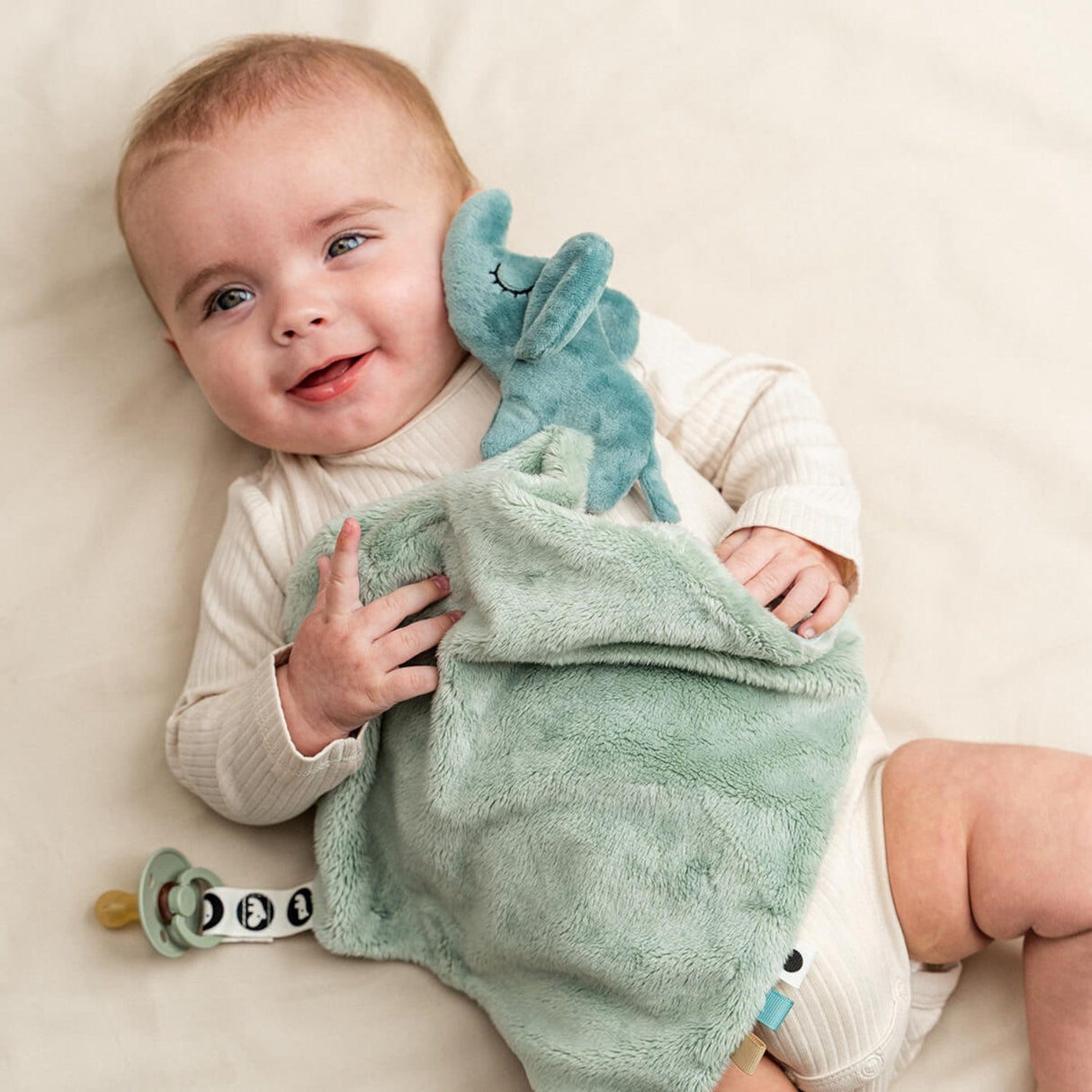 DonebyDeer Elphee Blue Nusseklud