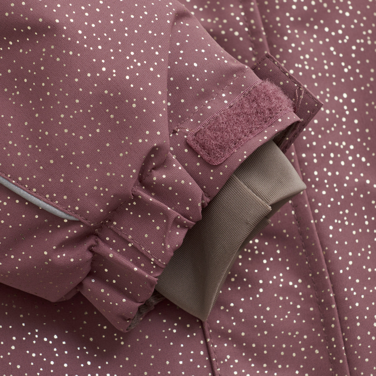 EnFant flyverdragt med frynser og glimmer - Rose Taupe