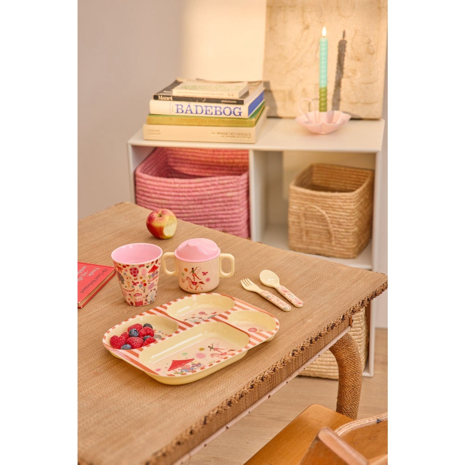 Rice Fun Fair Print Pink Melamine 2 Håndtag Tudekop