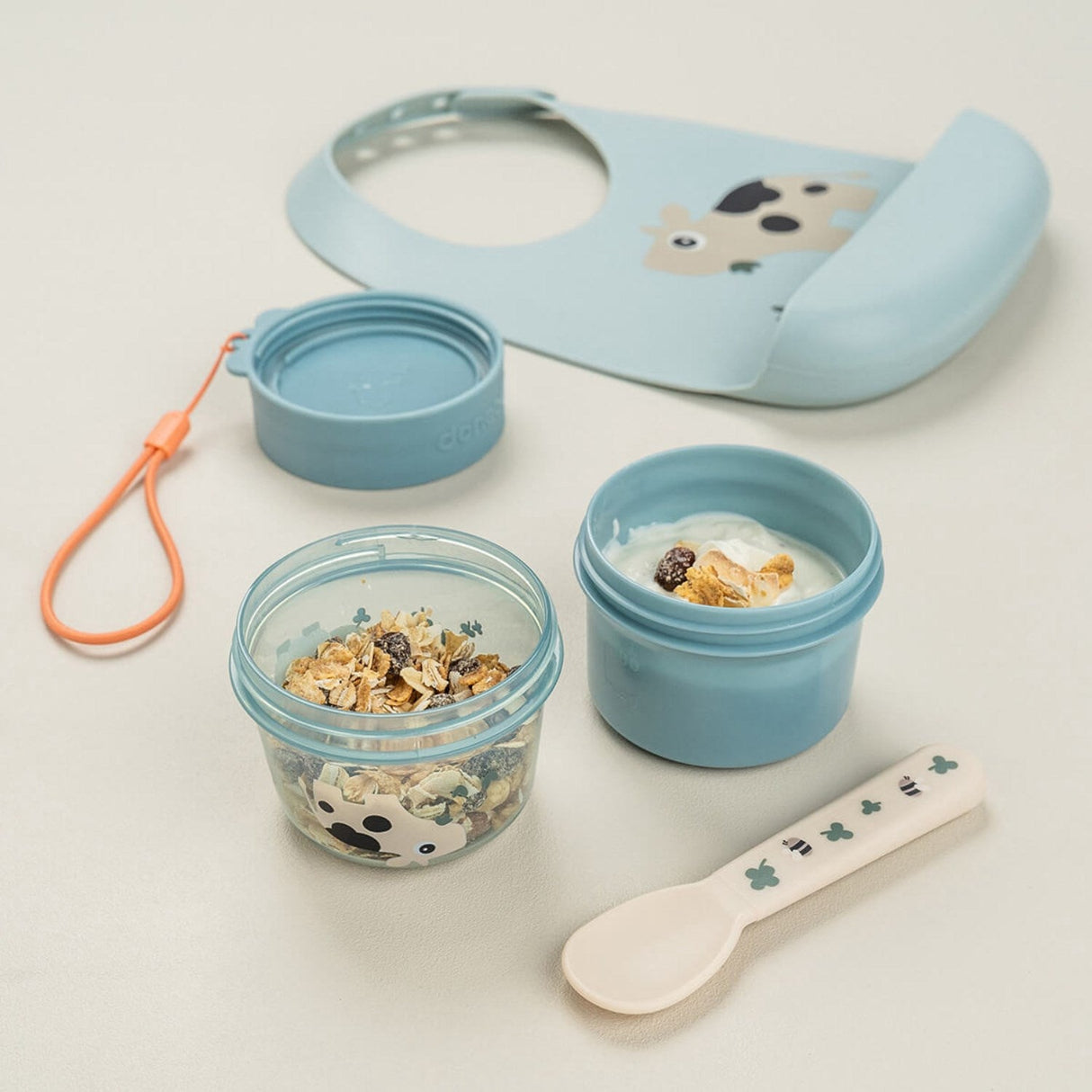 DonebyDeer Blå To go 2-way snackbøtte S Tiny farm