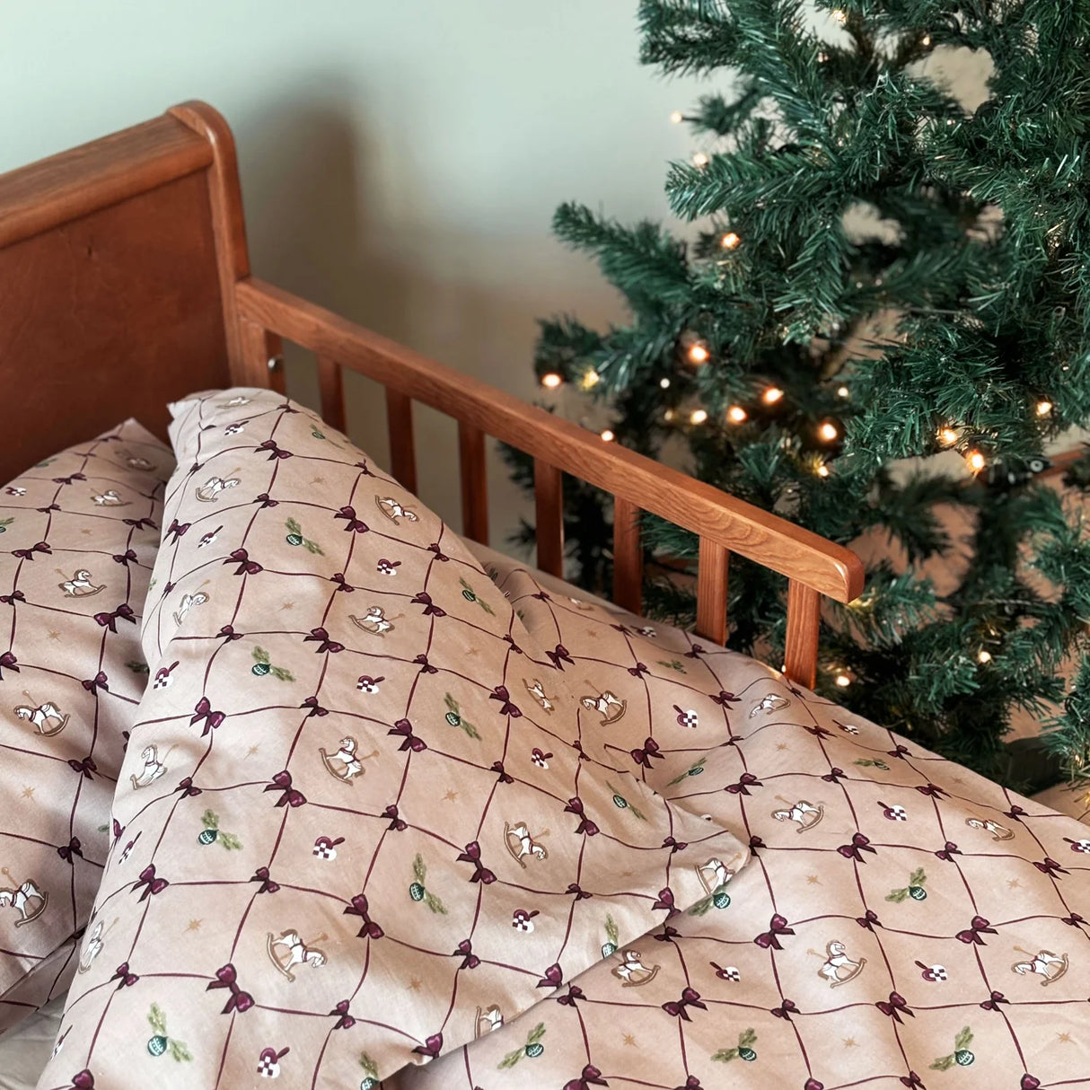 By Mats Juniorsengetøj - Noel