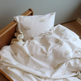 By Mats Juniorsengetøj - Swan Love