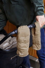 Voksi barnevognshandsker Dark sand